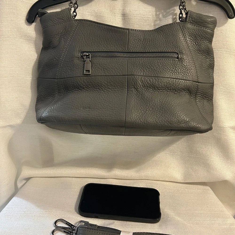 Handbag - Picture 2 of 5